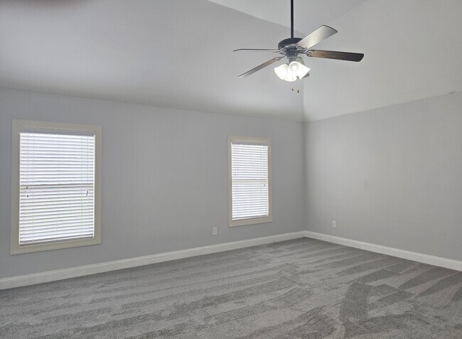 Building Photo - 8809 Crenshaw Dr