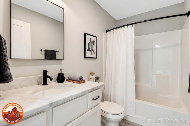 Building Photo - Newly-Built & Energy-Star Certified 3-Bedroom in Swannanoa