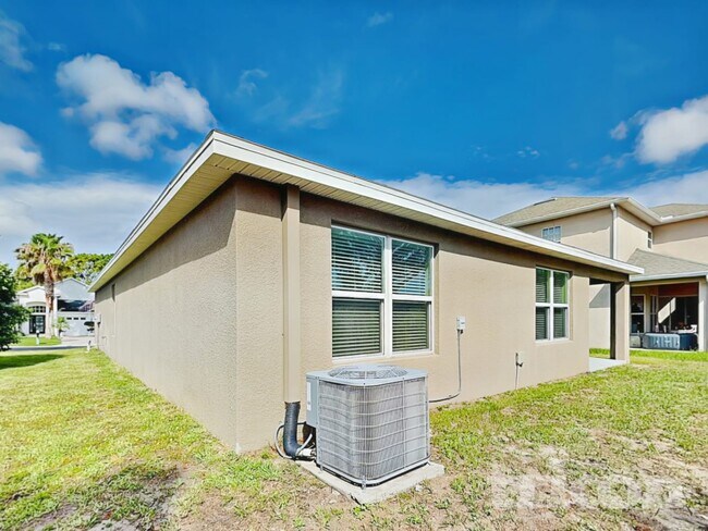 Building Photo - 4368 Edenrock Pl