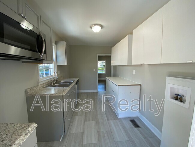 Building Photo - 1513 Kimberly Rd