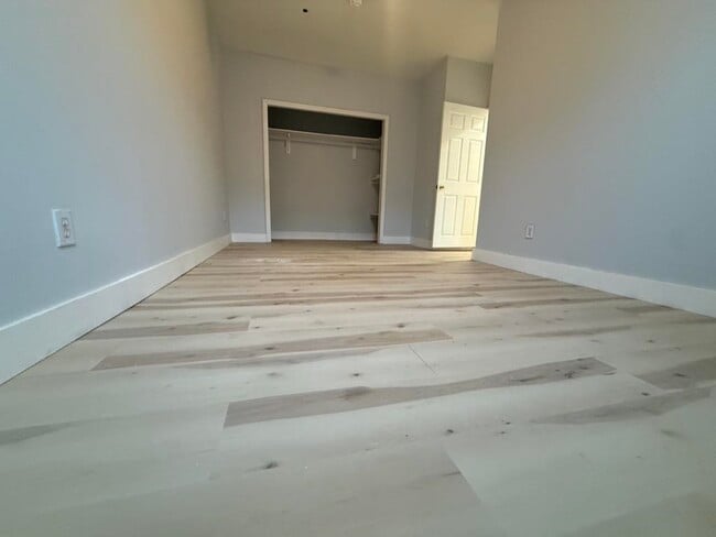 Building Photo - 41-43 Central St