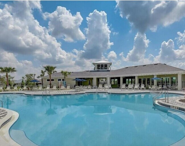 Building Photo - 10828 Charlotte Dr.