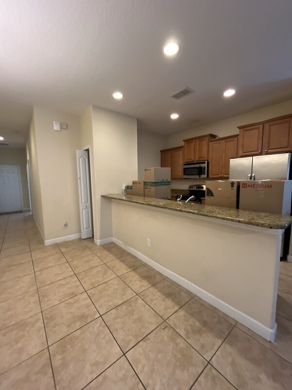 Building Photo - 8965 California Palm Rd