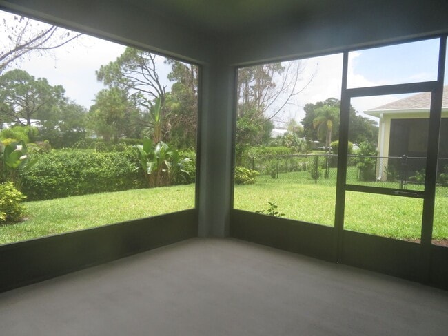 Building Photo - Sebastian Home in Gated Community
