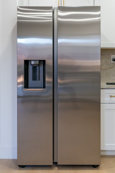 Building Photo - 504 Lacabana Beach Drive