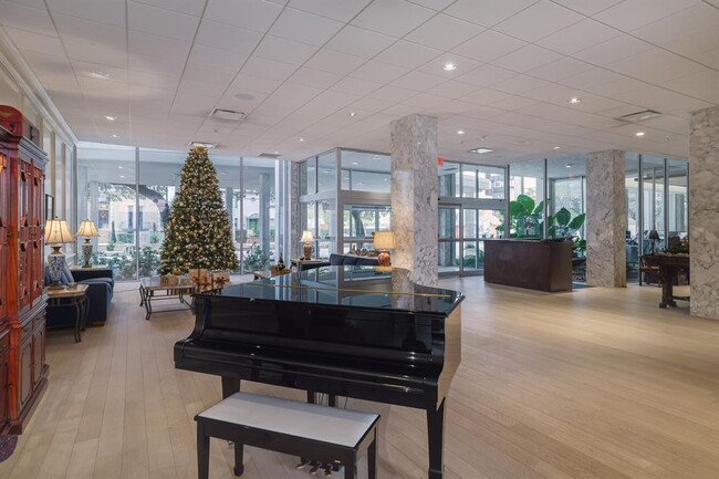 Building Photo - 1801 Lavaca St