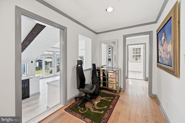 Building Photo - 11641 Glen Rd