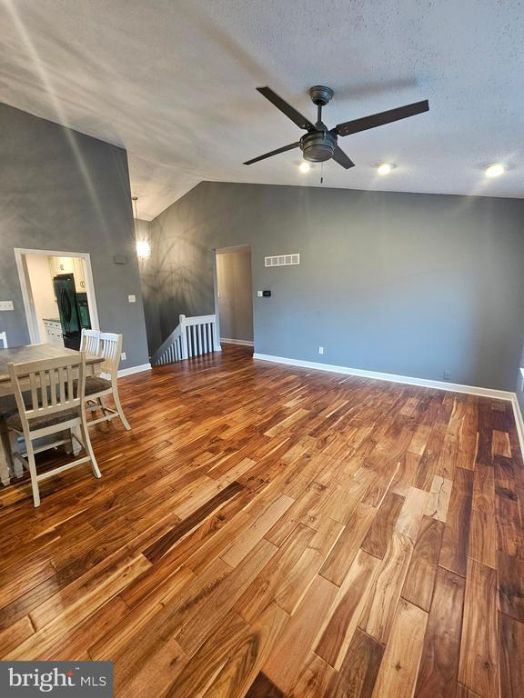Building Photo - 3435 Pebble Beach Dr