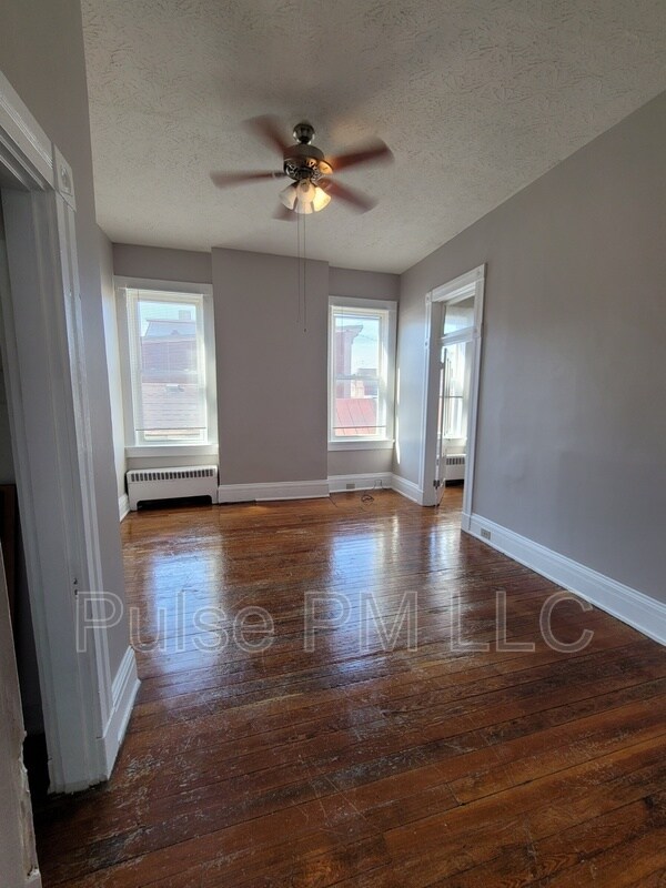 Building Photo - 638-640-640 6th Ave