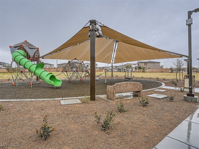 Building Photo - 336 Larksong Ave