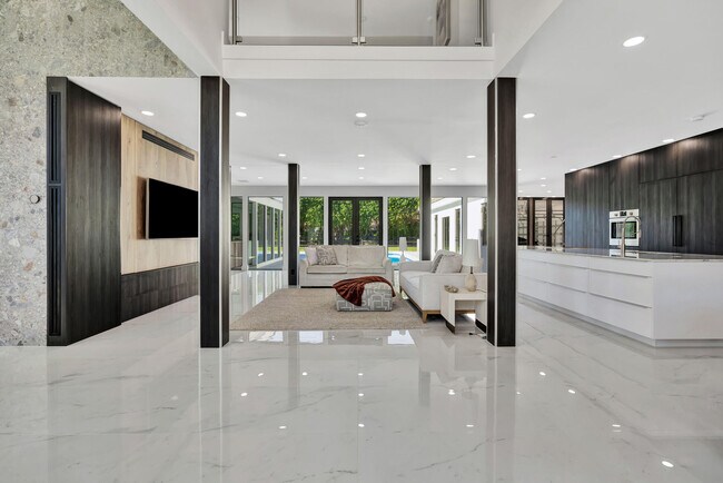Building Photo - 7693 Steeplechase Dr