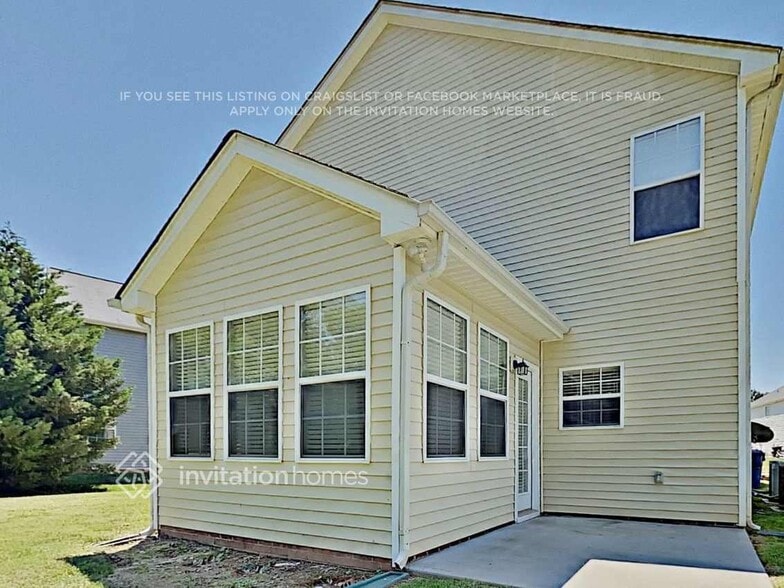 Building Photo - 4223 High Shoals Dr