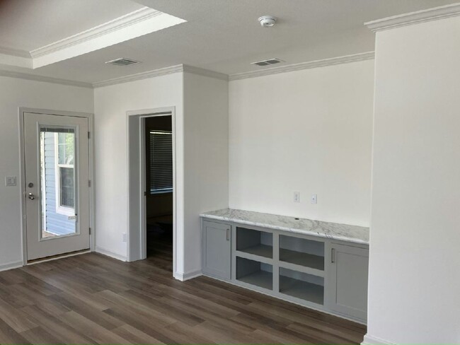 Building Photo - 7943 Yukon Trl