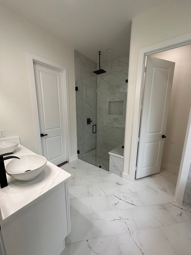 Building Photo - 4/3 Home - Mt. Pleasant Country Club