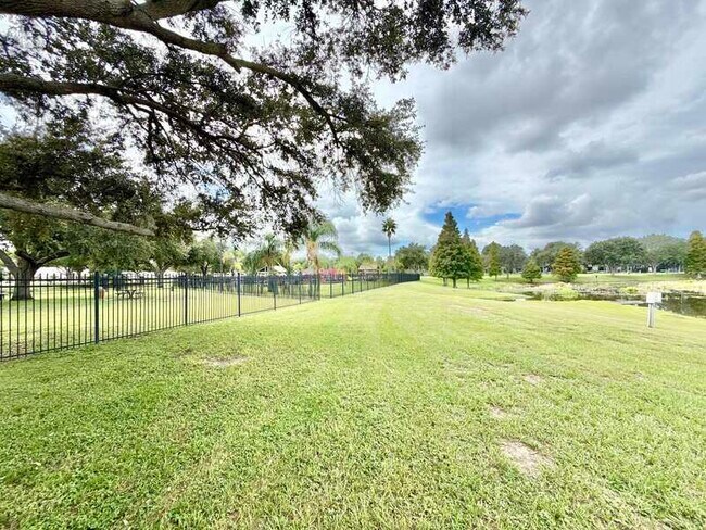Building Photo - 13046 Waterbourne Dr