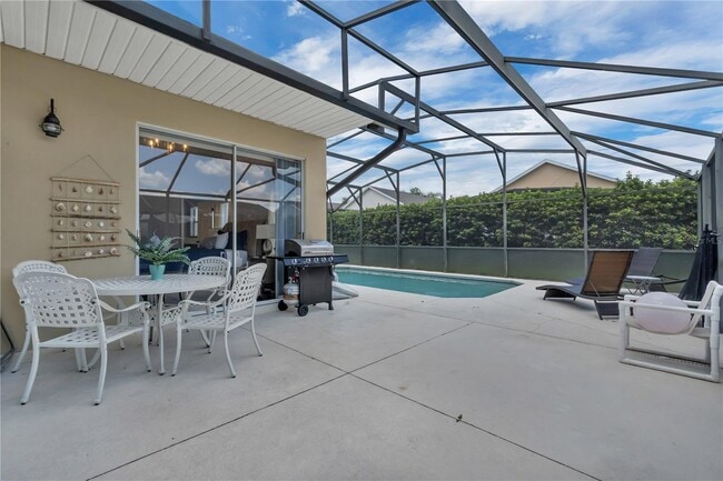 Building Photo - 16635 Palm Spring Dr