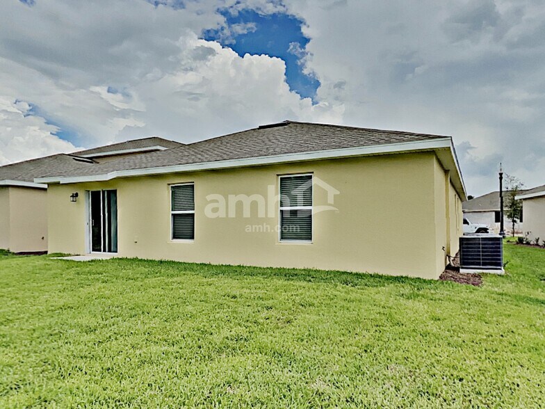 Building Photo - 4349 Seven Canyons Dr