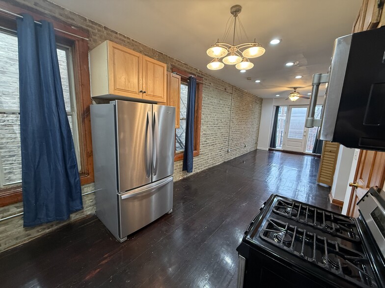 Building Photo - 1224 N Cleaver St