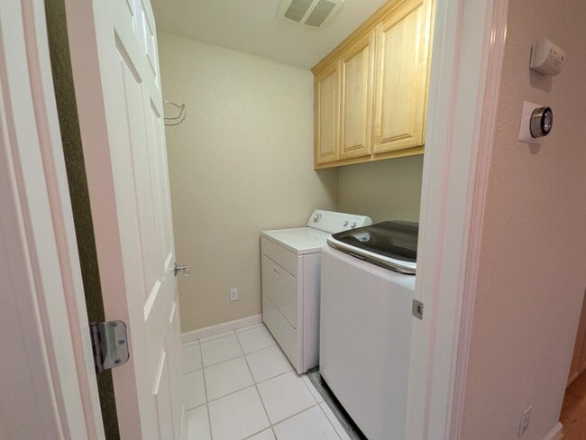 Building Photo - 4086 Crandall Cir