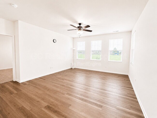 Building Photo - 14729 Greenbriar Dr