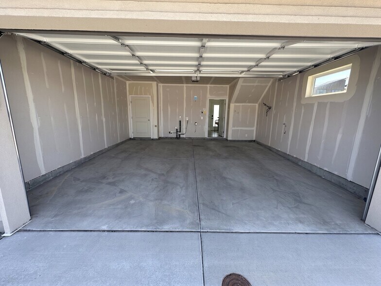 Building Photo - 476 S 900 W