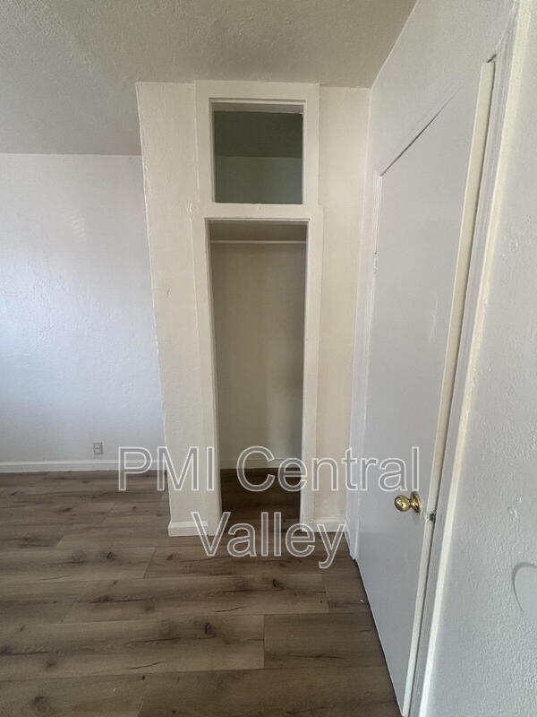 Building Photo - 1302 N Filbert St