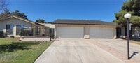 Building Photo - 600 Woodmount Dr
