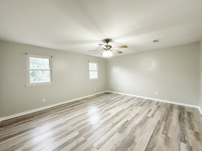 Building Photo - 1414 Westover Pl