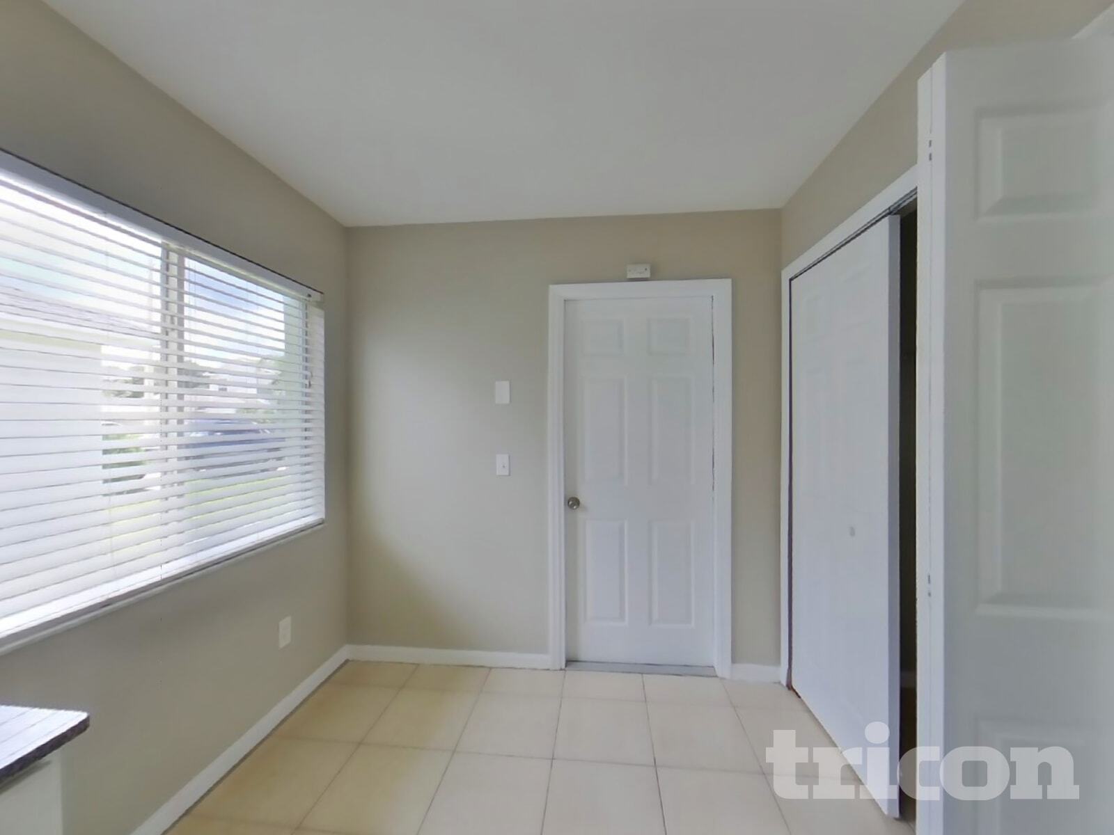 Building Photo - 11813 Brenford Crest Dr