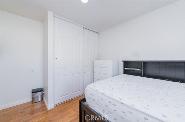 Building Photo - 7 Fairside