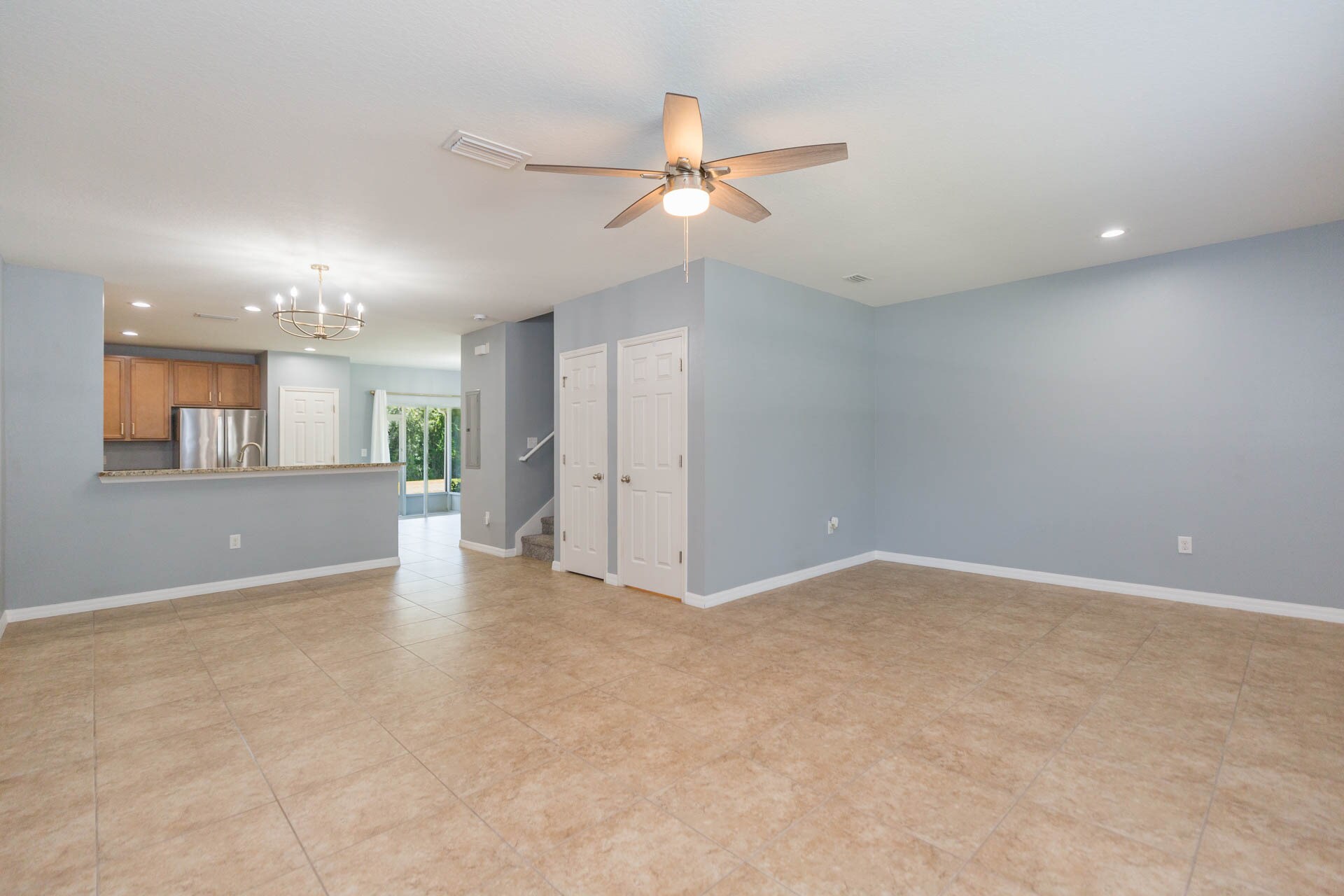 Building Photo - 15939 Fishhawk View Dr