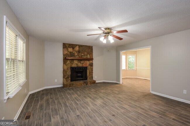 Building Photo - 39 Timber Trail SW