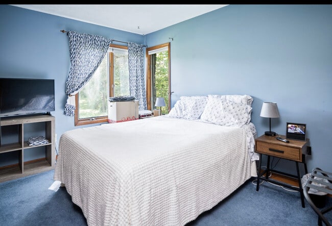 Building Photo - 9740 Purcell Hill Rd