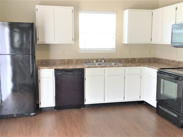 Building Photo - 2813 Marley Court