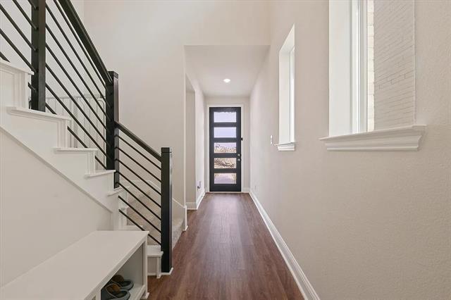 Building Photo - 11503 Empress Dr