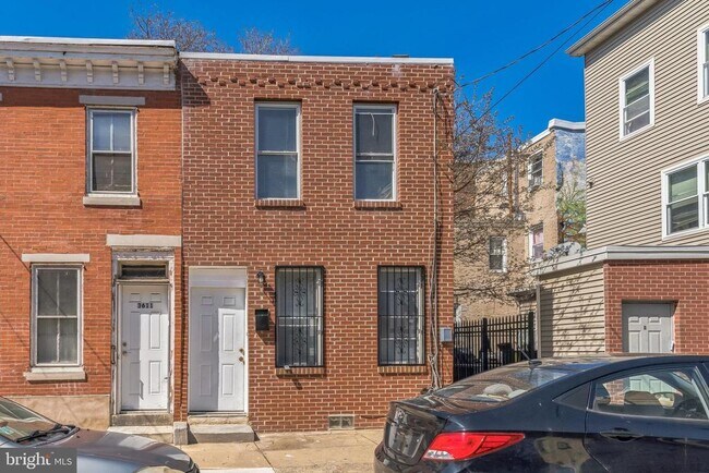 Building Photo - 3609 Wallace St