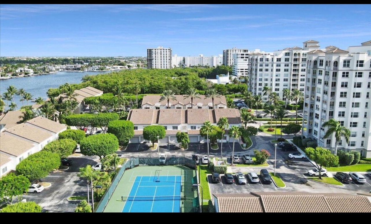 Building Photo - 3594 S Ocean Blvd