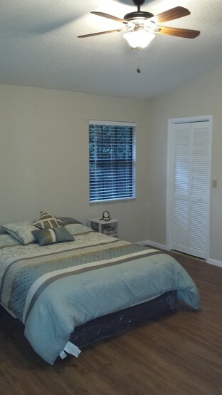 Building Photo - 2736 Park Dr