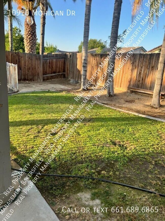 Building Photo - 10910 Mohican Dr - Zero Deposit, Ask us How!