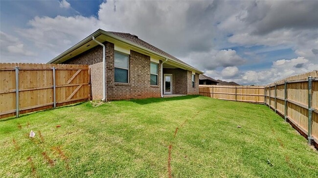 Building Photo - LUXURY BRAND NEW 1 Bedroom 2 Bathroom Cottage in 55+ Community in Warr Acres, Ok (Gated Community)