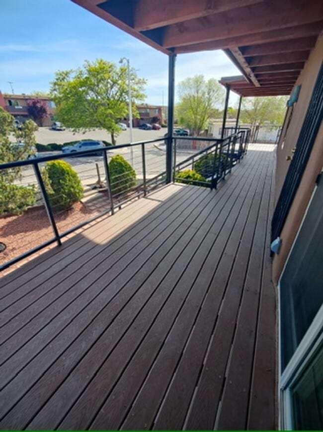Building Photo - 1307 Rufina Ln