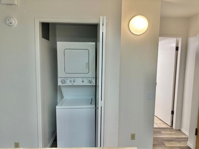 Building Photo - 1 Bedroom / 2 Bathroom Condo at Maui Banyan - 650 Sq Ft