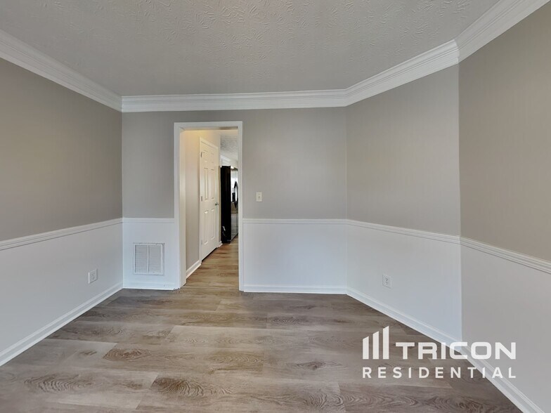Building Photo - 3362 Kittery Dr SW