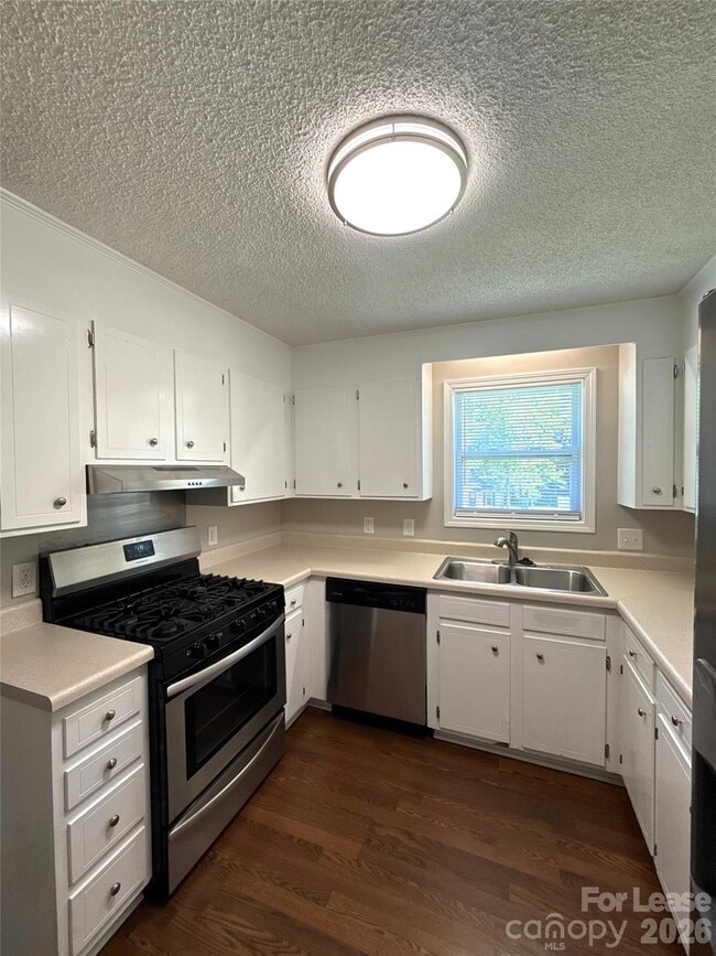 Building Photo - 8209 Terra Linda Ln