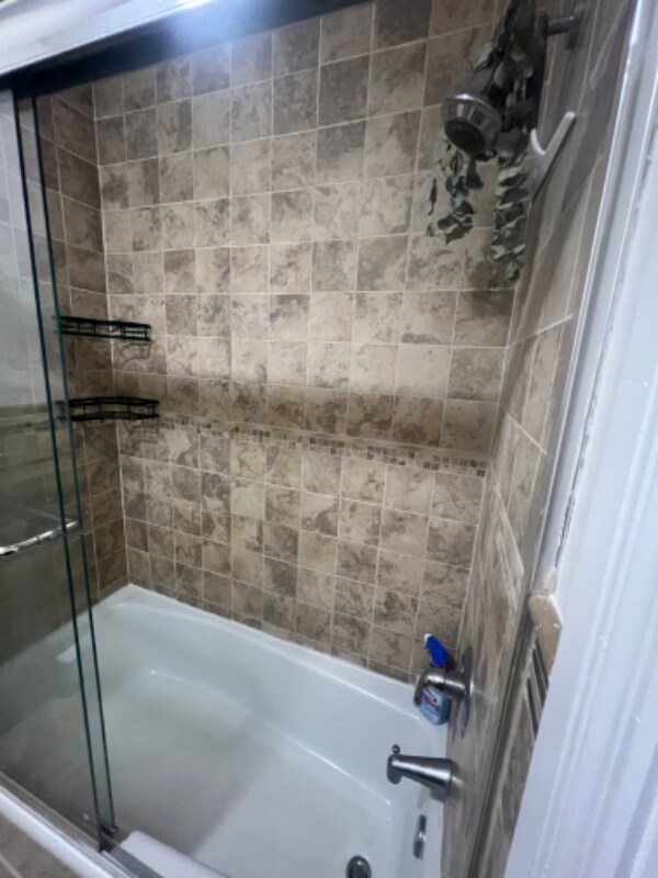 Building Photo - 4903 Chelsea Cove N