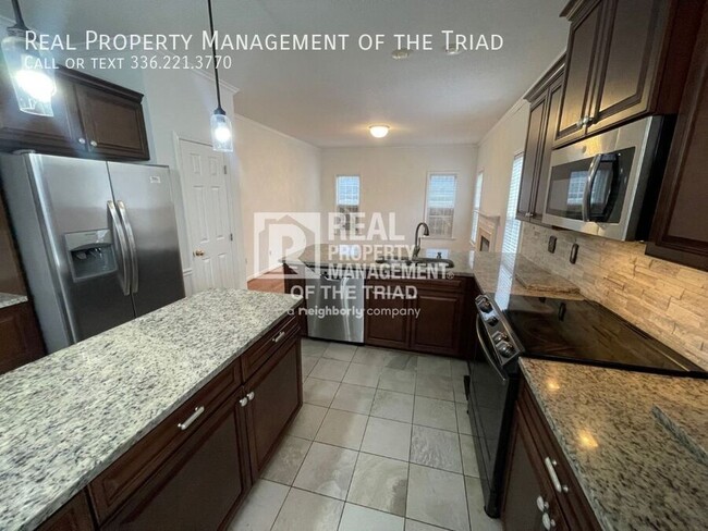 Building Photo - *Move in Special* Welcome to this spacious...