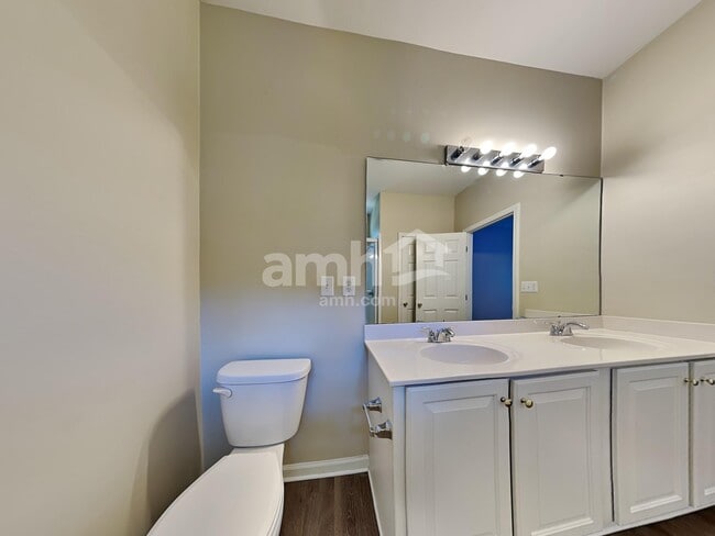 Building Photo - 13531 Toka Ct