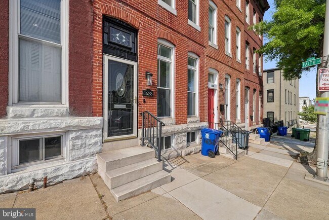 Building Photo - 1628 E Biddle St