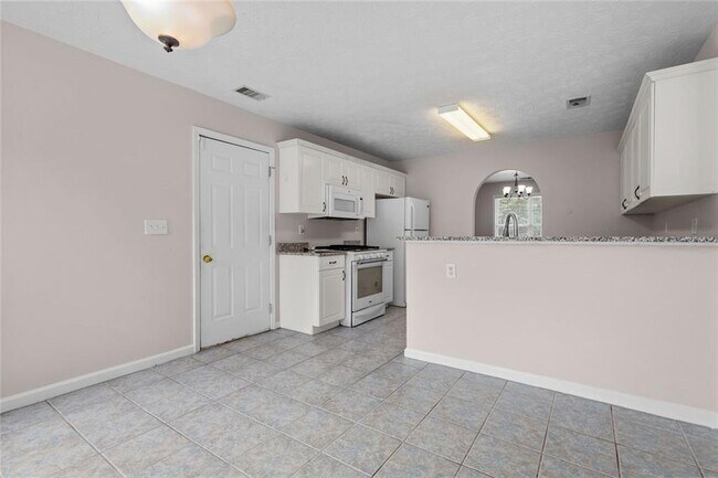 Building Photo - 3854 Wheaton Ct