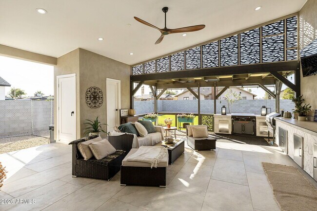 Building Photo - 3912 S Kyrene Rd